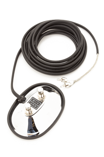 FENDER 2-Button Vintage-Style Footswitch: with RCA Jacks - 0994051000